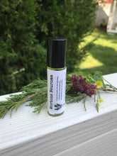 Load image into Gallery viewer, Morton&#39;s Neuroma Essential Oil Blend Roller 10 ml
