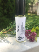 Load image into Gallery viewer, Focus essential oil roller topical blend 10ml
