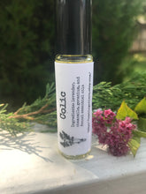 Load image into Gallery viewer, Colic Remedy Essential Oil for babies and infants 10ml

