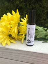 Load image into Gallery viewer, Thyroid Support Essential Oil Rollerbottle Blend Organic 10 ml
