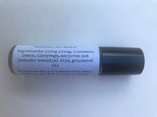 Load image into Gallery viewer, Blood Pressure Hypertension Essential Oil Roller Roll-on Blend 10 ml
